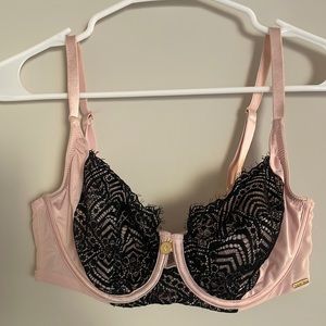 La Vie En Rose Bra